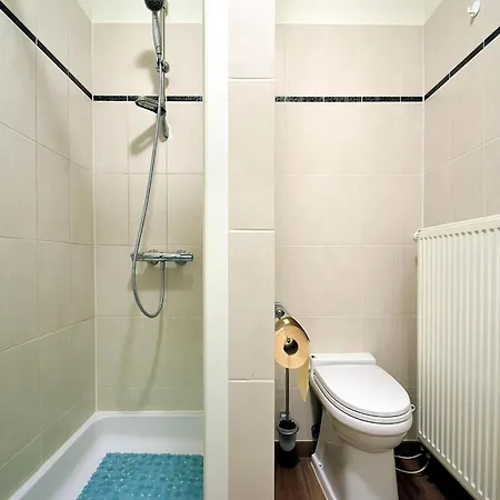 Silver 0105 Well Equipped Apartment *