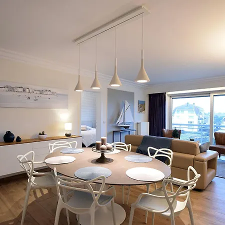 Apartment Silver 0105 Well Equipped De Haan