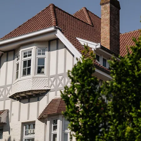 Silver 0105 Well Equipped *